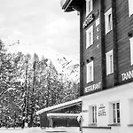 Hotel Tannenhof 3*