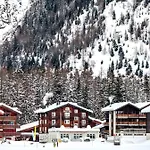 Hotell Tannenhof - Only