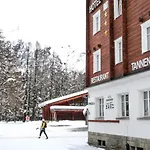 Hotell Tannenhof - Only 3*